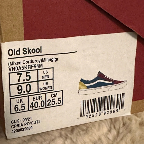 NWT Vans Old Skool Color Block Corduroy Sneakers - Picture 5 of 9